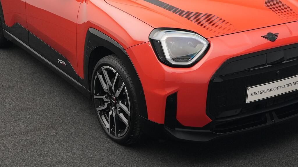 MINI John Cooper Works 2025