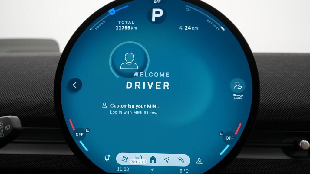 MINI John Cooper Works 2025