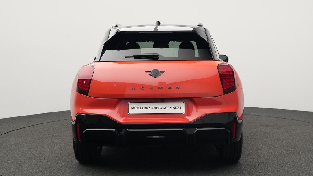 MINI John Cooper Works 2025