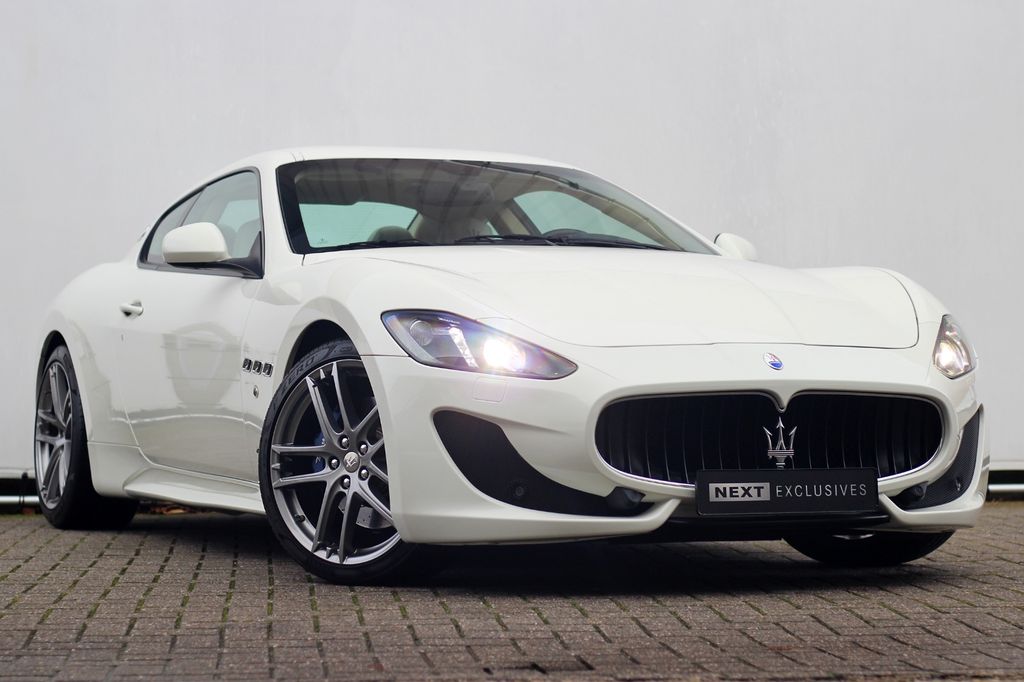 Maserati Granturismo 2015
