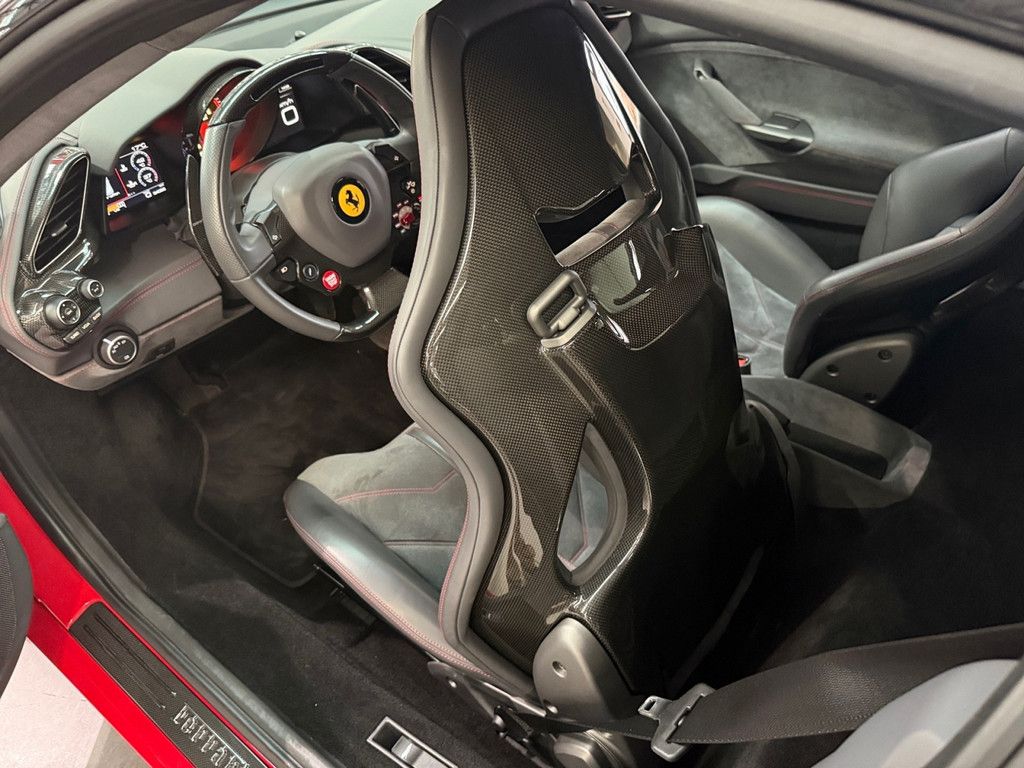 Ferrari 488 GTB 2018