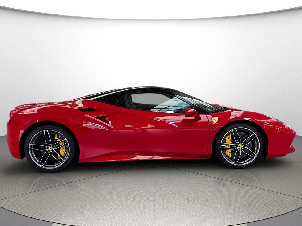 Ferrari 488 GTB 2018