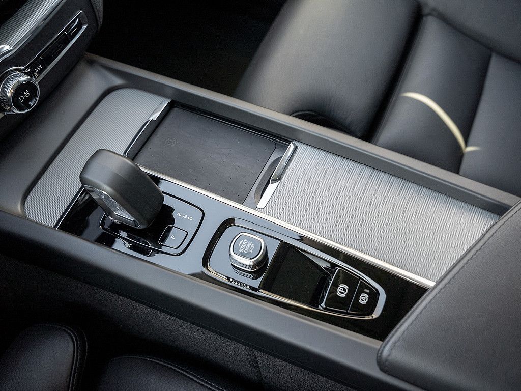 Volvo XC60 2024