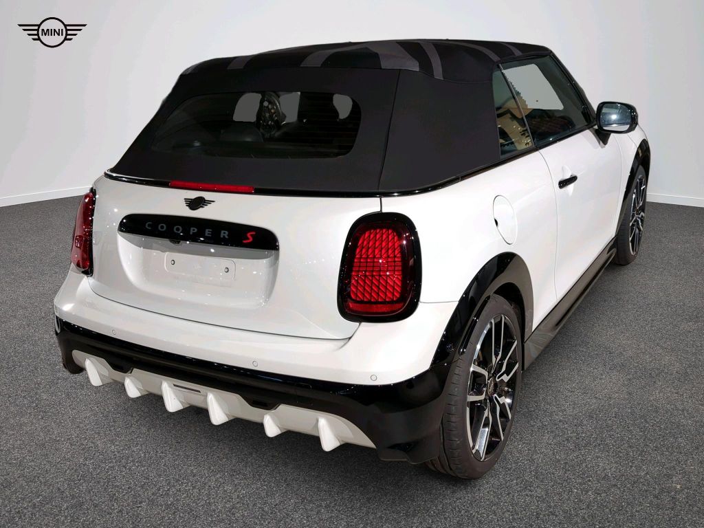 MINI Cooper S Cabrio 2024