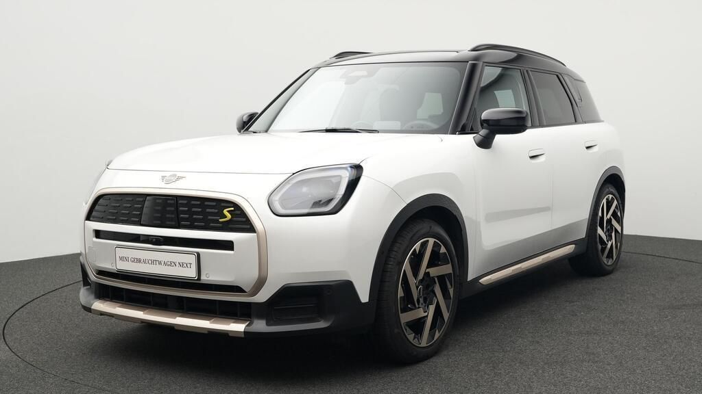 MINI Cooper SE Countryman 2024