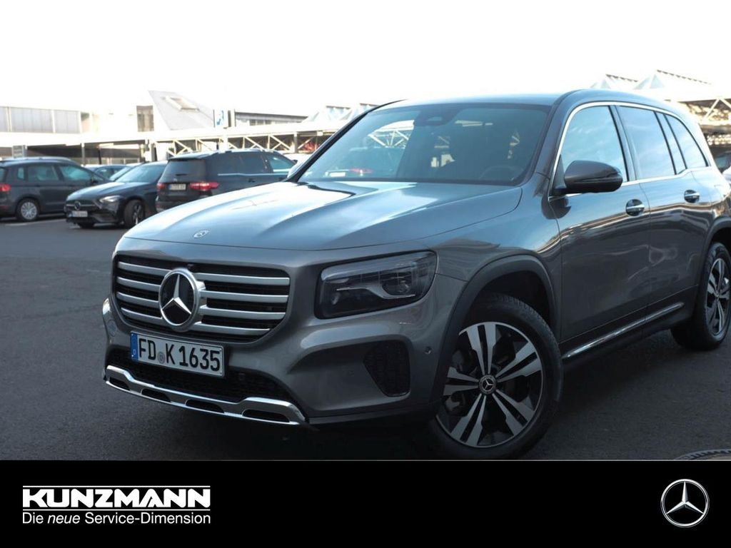 Mercedes-Benz GLB 200 2025