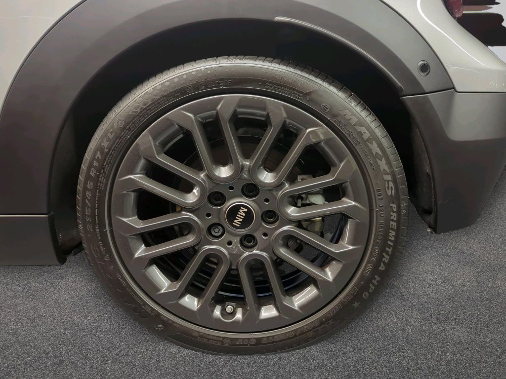 MINI Cooper Cabrio 2024