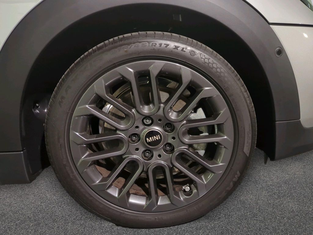 MINI Cooper Cabrio 2024