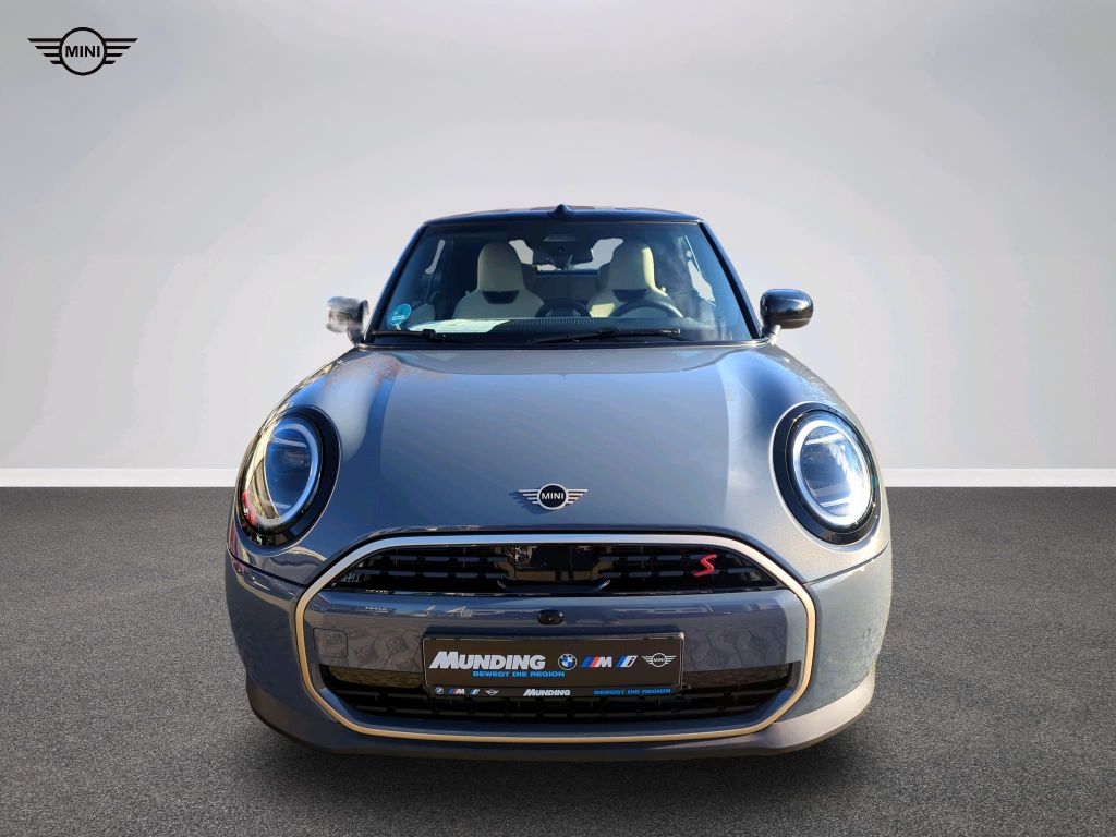 MINI Cooper S Cabrio 2024