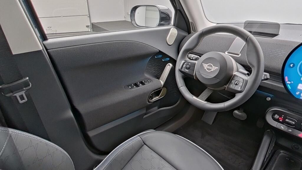 MINI John Cooper Works 2025