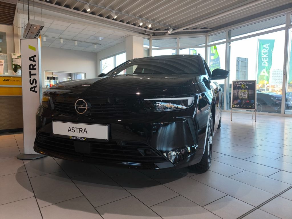 Opel Astra 2025