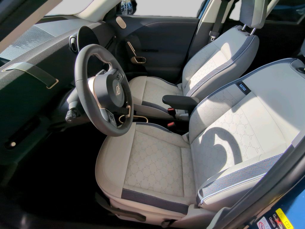 MINI John Cooper Works 2024