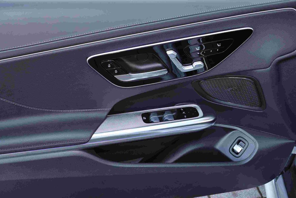 Mercedes-Benz CLE 200 2024