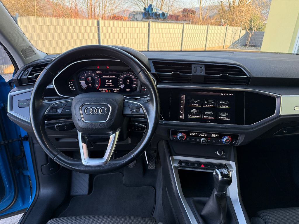 Audi Q3 2021