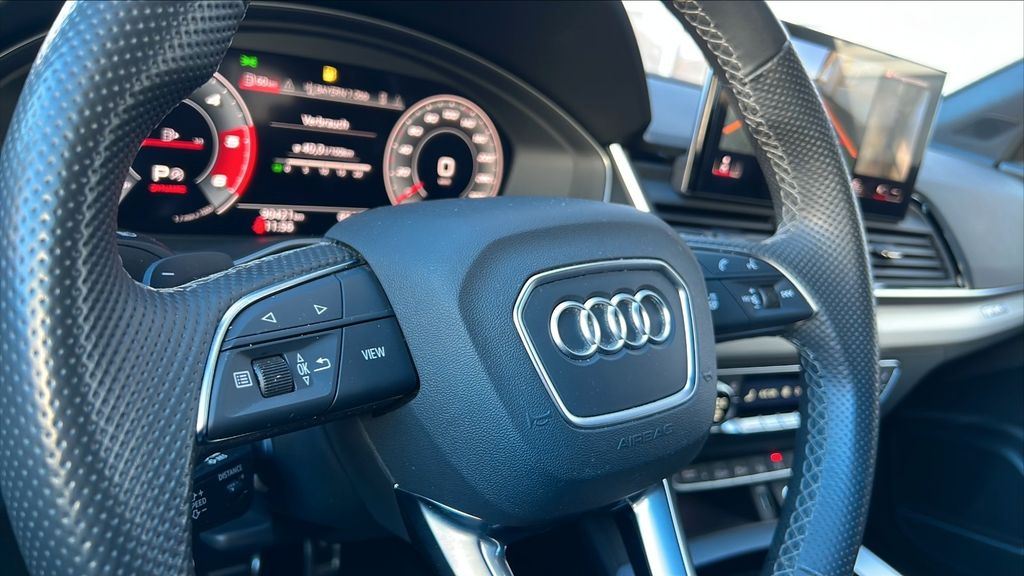 Audi SQ5 2021