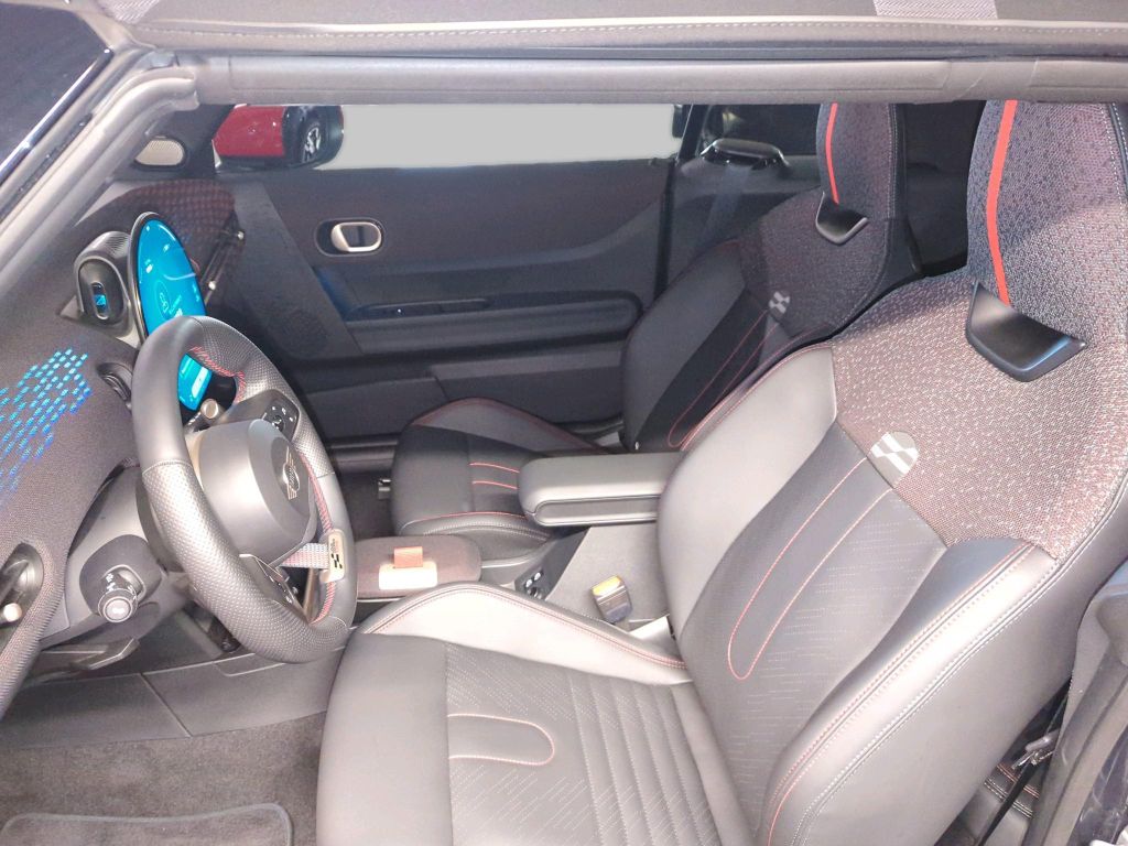 MINI John Cooper Works Cabrio 2024