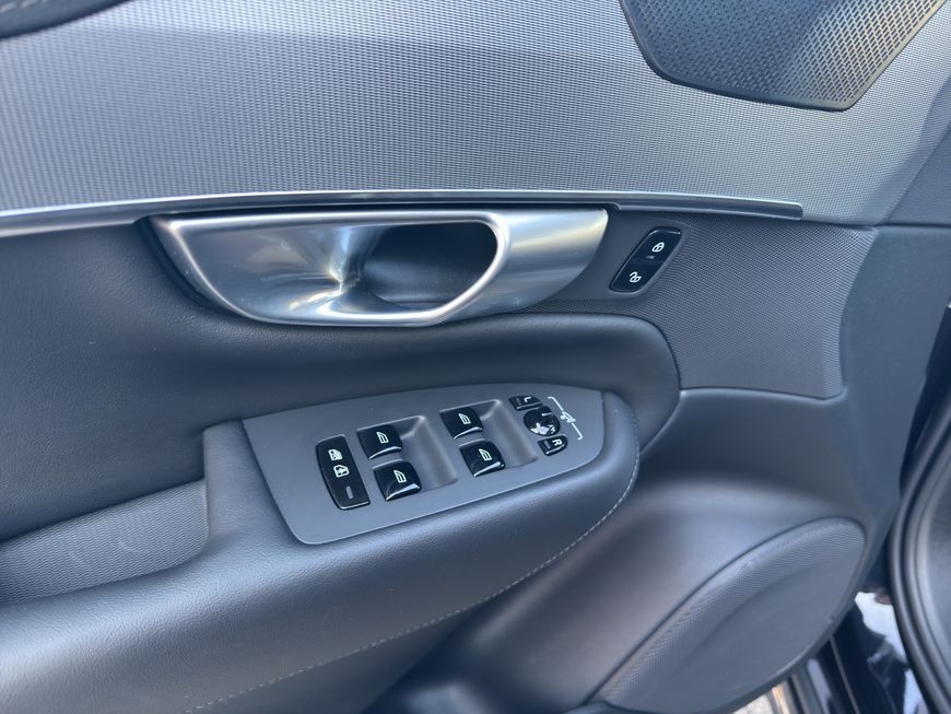 Volvo XC90 2024