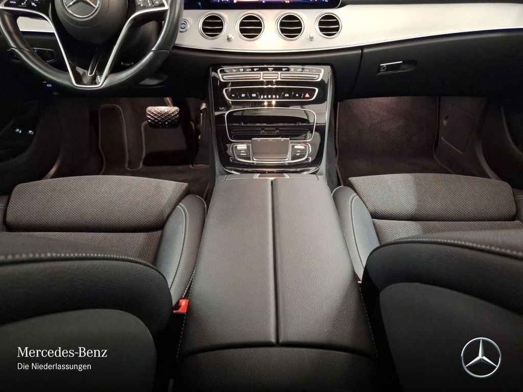 Mercedes-Benz E 300 2021