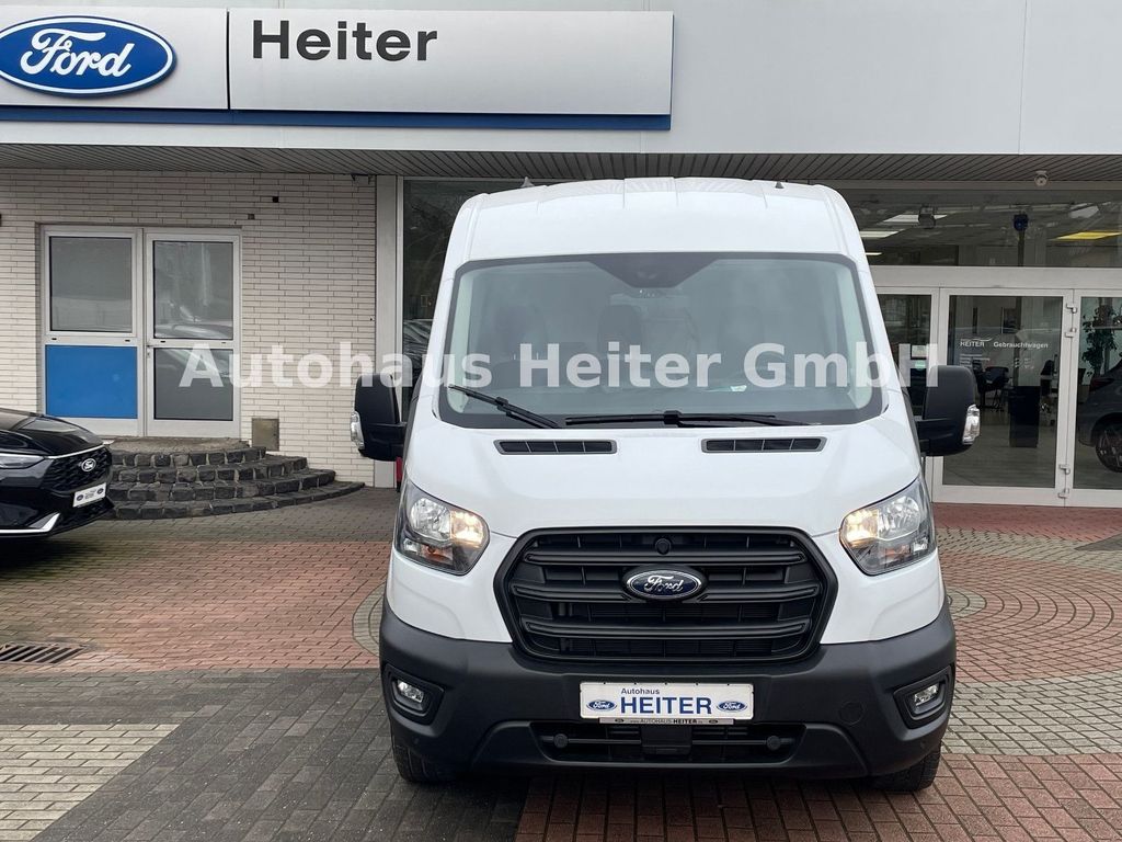Ford Transit 2025