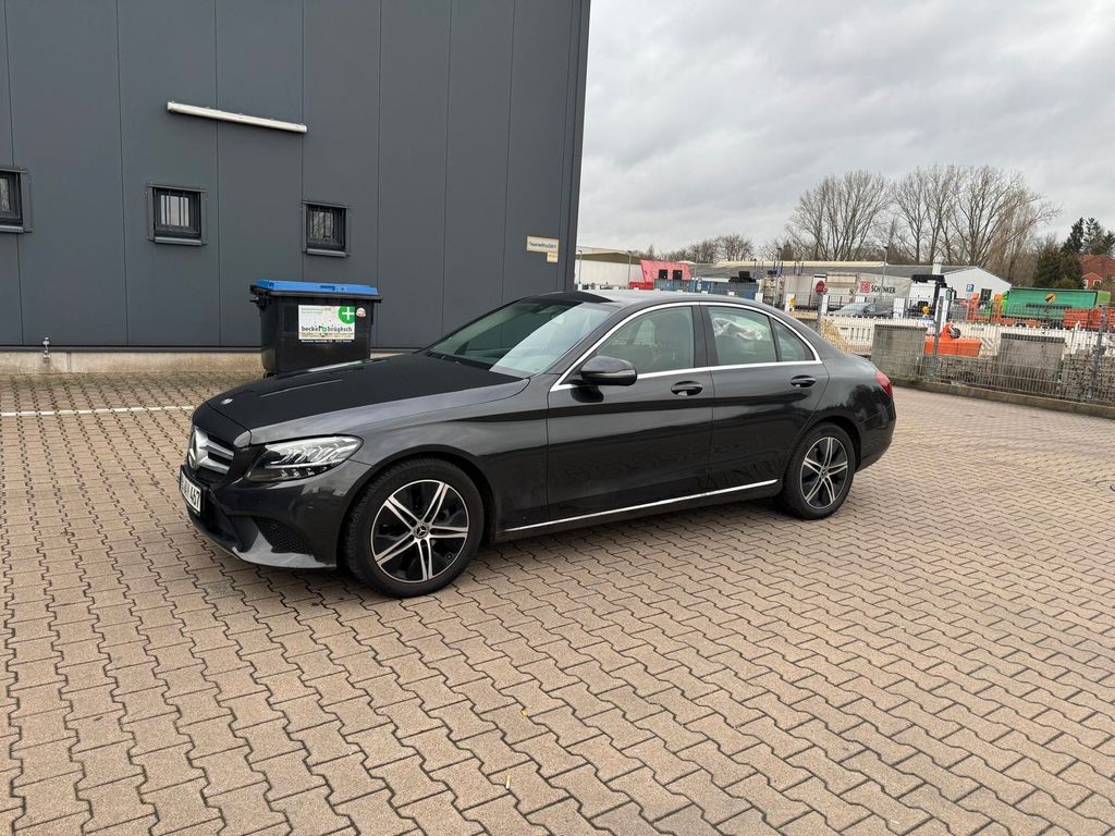 Mercedes-Benz C 180 2021