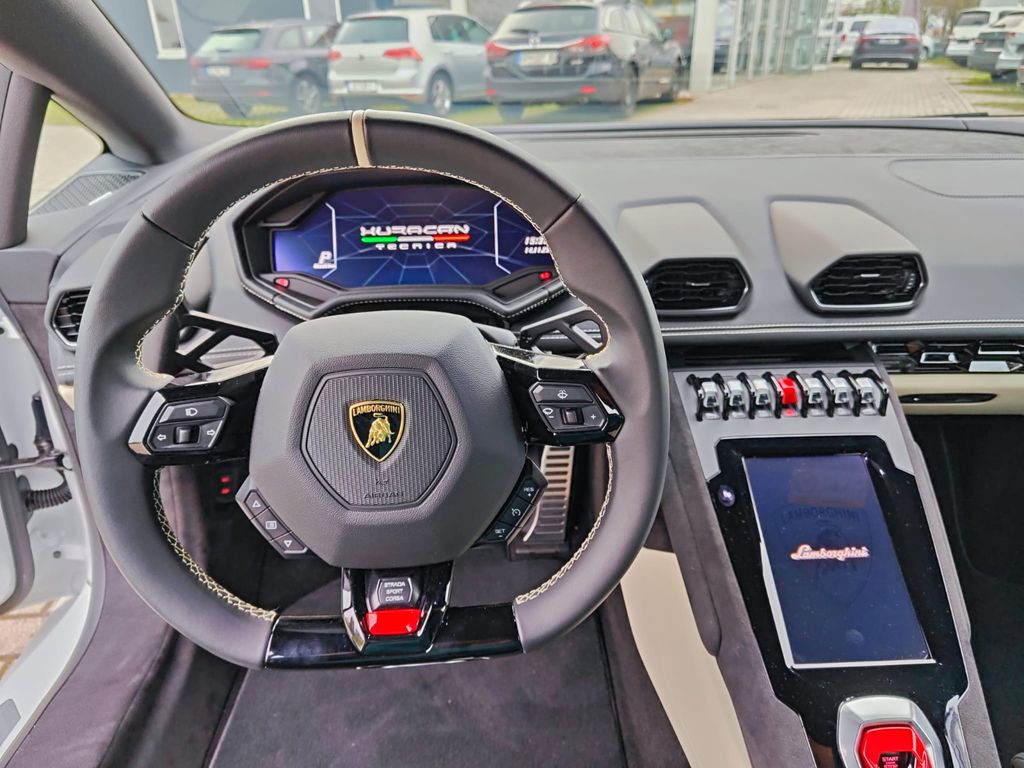 Lamborghini Huracán 2023