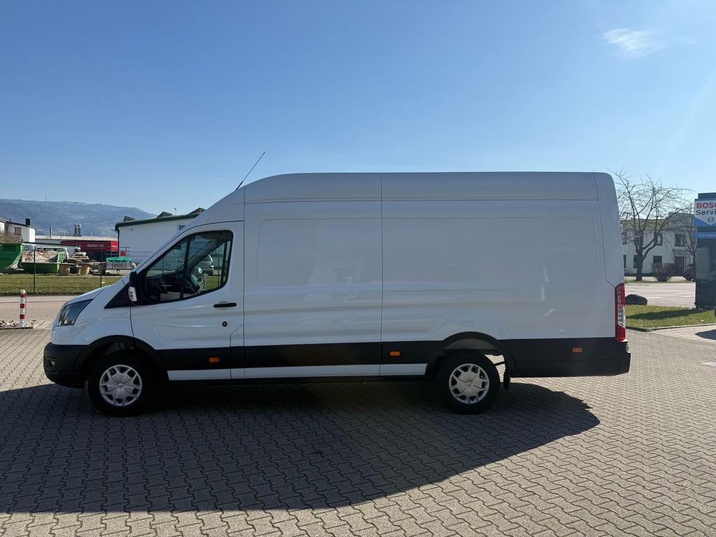 Ford Transit 2024