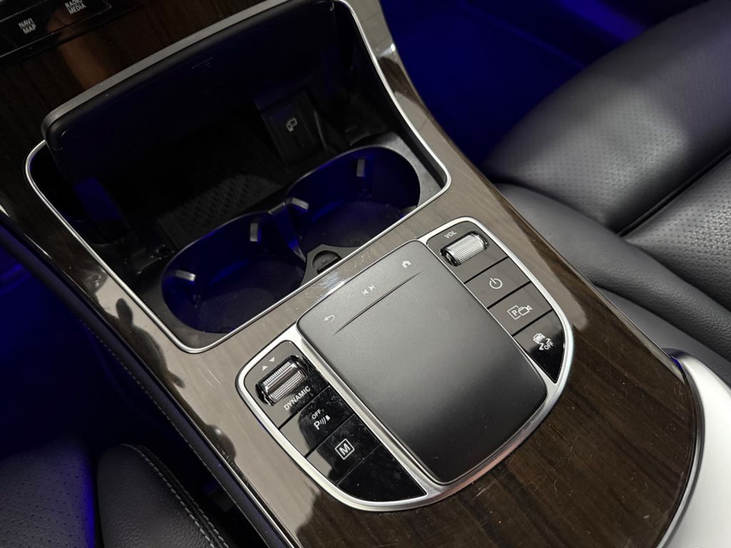 Mercedes-Benz GLC 300 2020