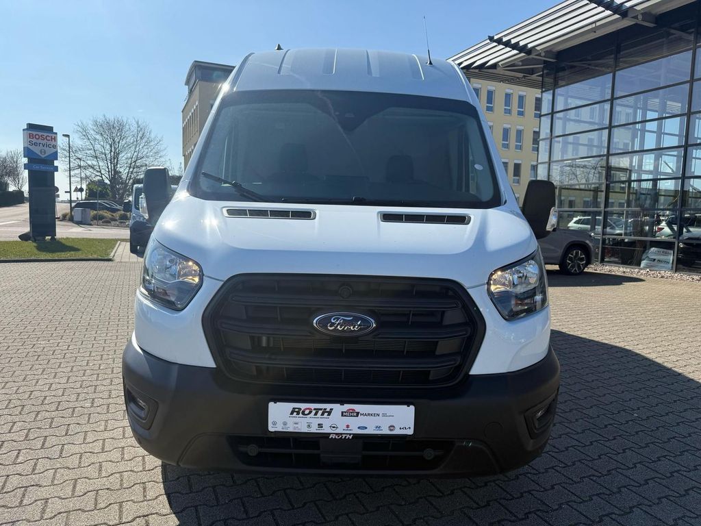 Ford Transit 2024