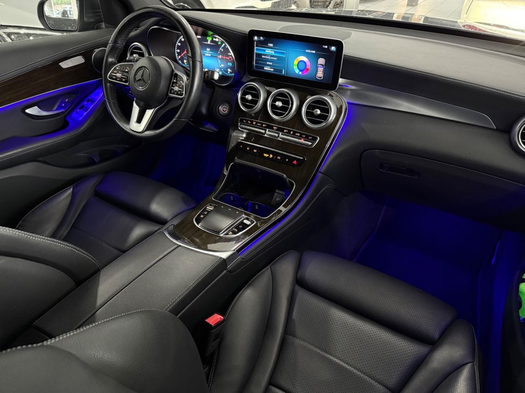 Mercedes-Benz GLC 300 2020