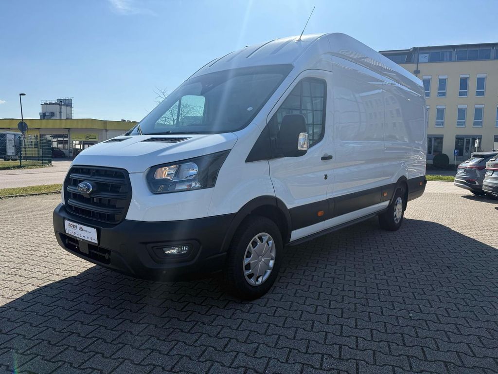 Ford Transit 2024