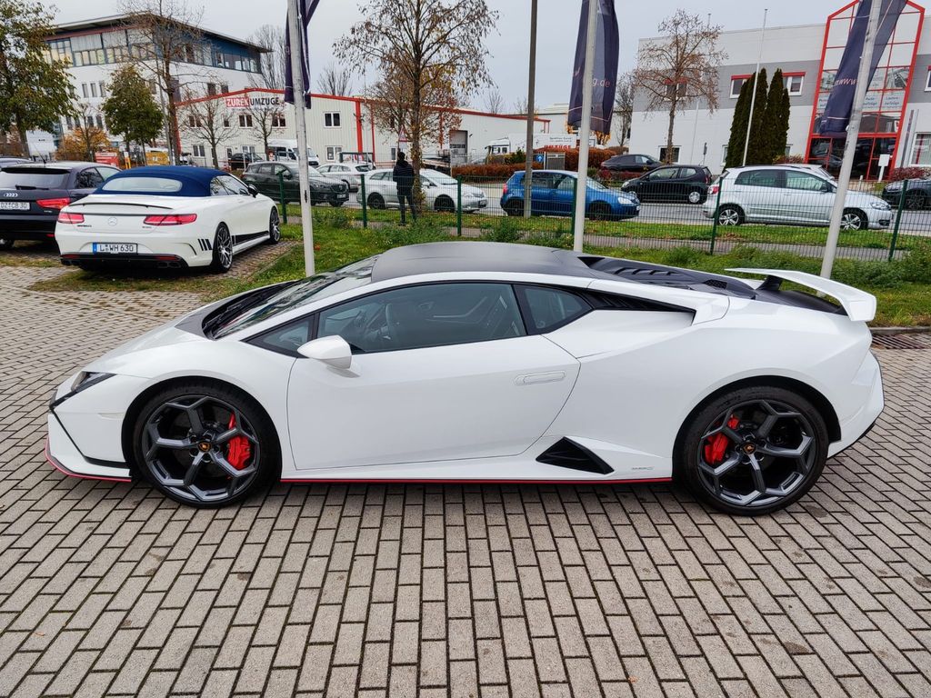 Lamborghini Huracán 2023