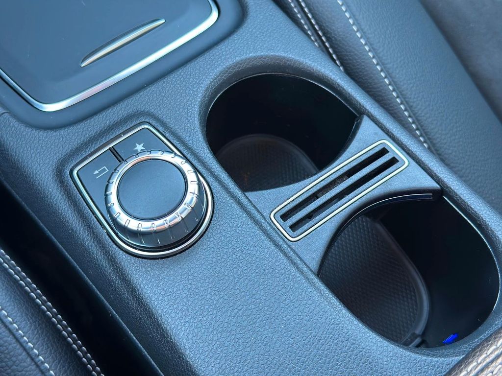 Mercedes-Benz GLA 220 2017