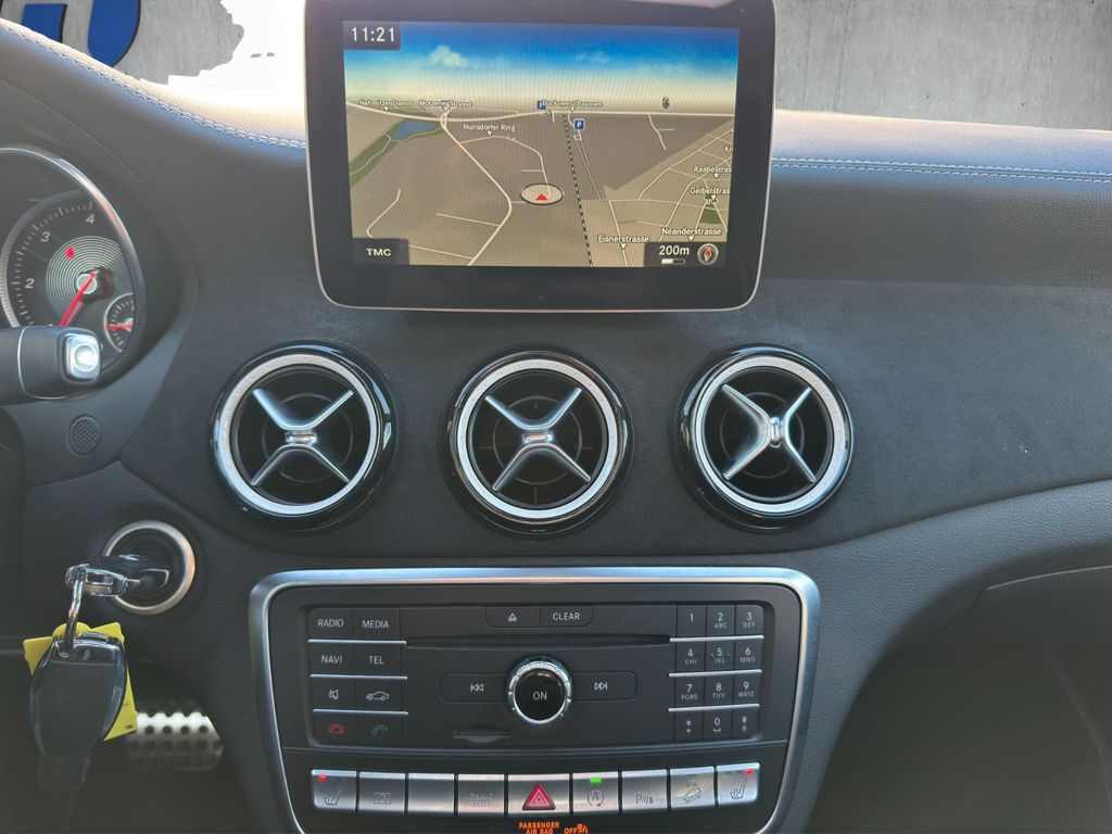 Mercedes-Benz GLA 220 2017