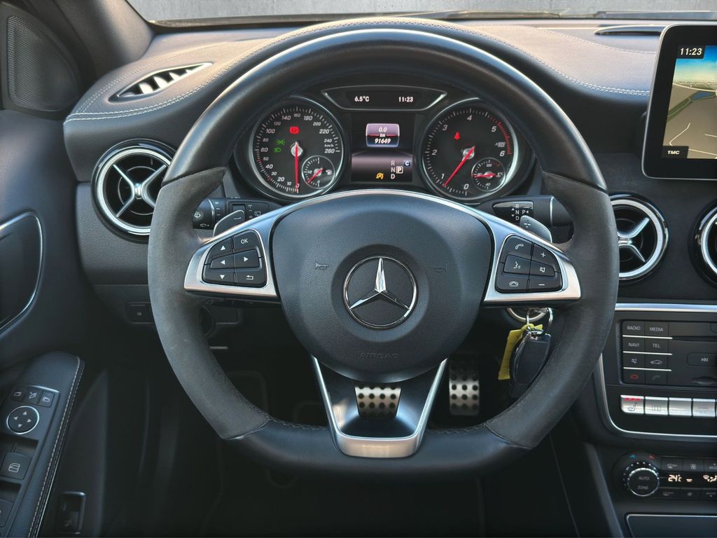 Mercedes-Benz GLA 220 2017