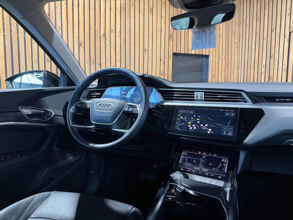 Audi e-tron 2022
