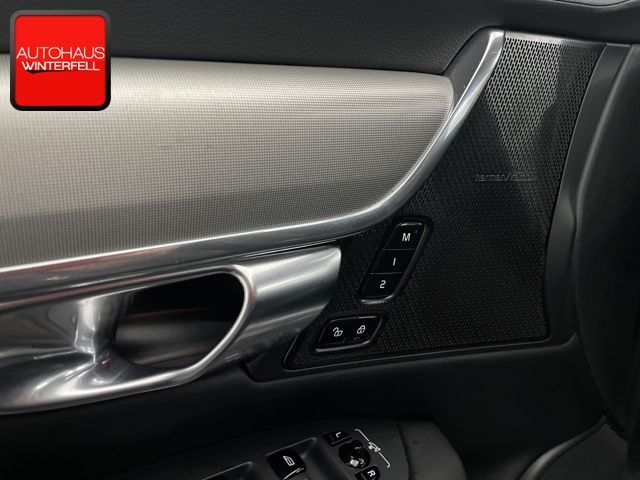 Volvo V90 Cross Country 2022