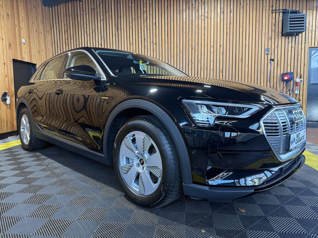 Audi e-tron 2022