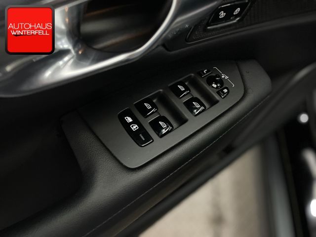 Volvo V90 Cross Country 2022