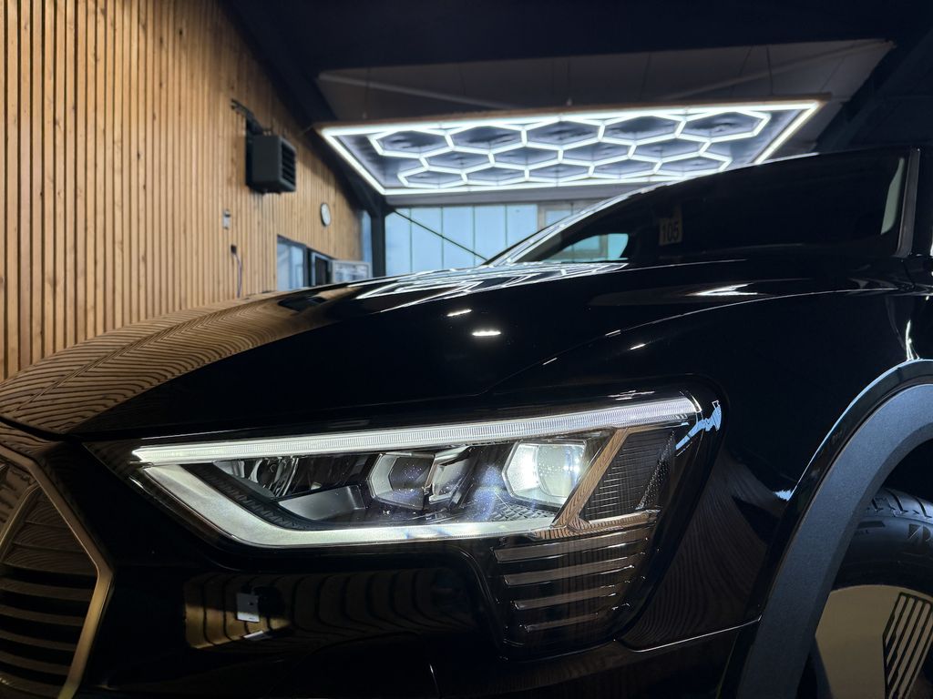 Audi e-tron 2022