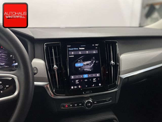 Volvo V90 Cross Country 2022