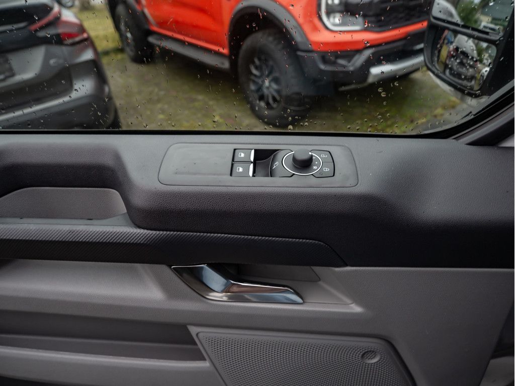 Ford Transit Custom 2025