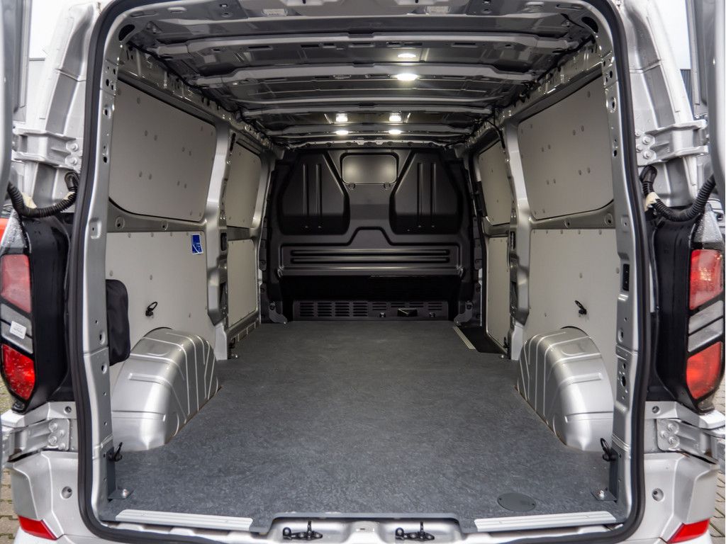 Ford Transit Custom 2025