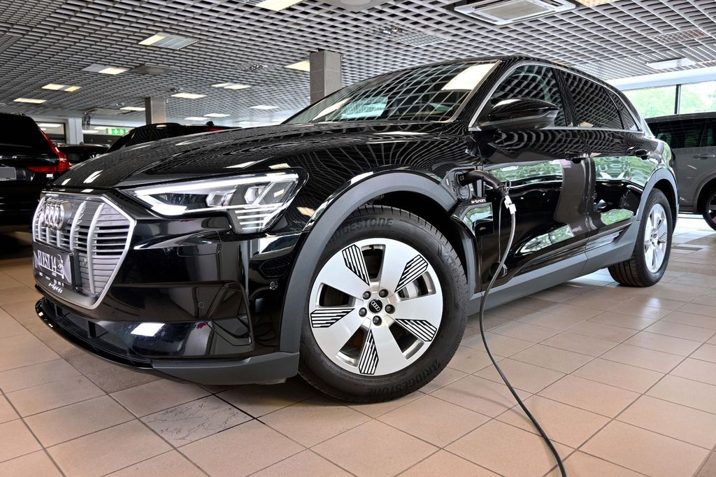 Audi e-tron 2023