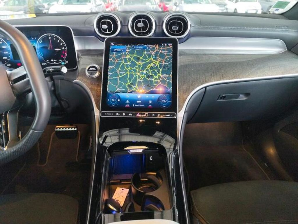 Mercedes-Benz GLC 300 2024