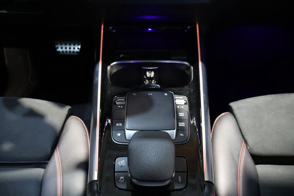 Mercedes-Benz GLA 45 AMG 2022