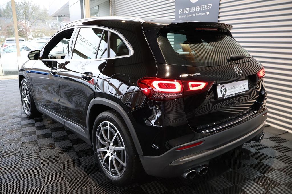 Mercedes-Benz GLA 45 AMG 2022