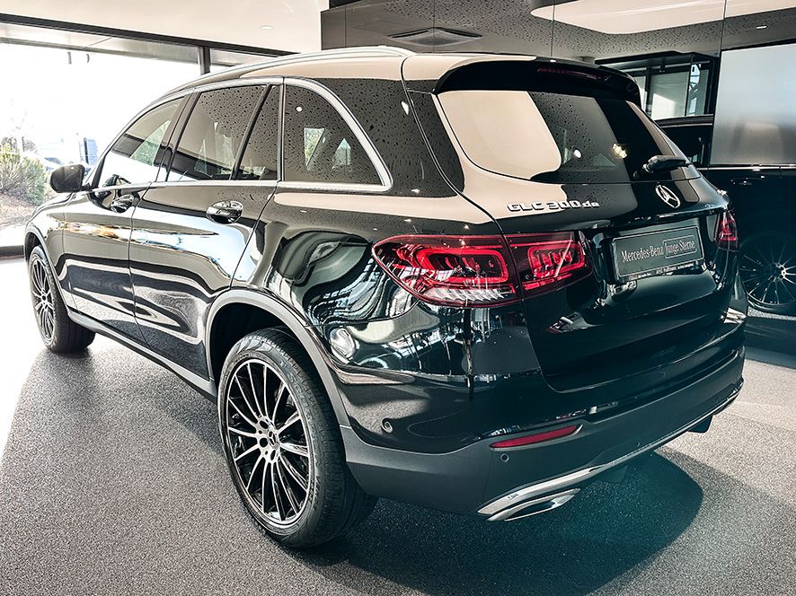 Mercedes-Benz GLC 300 2021