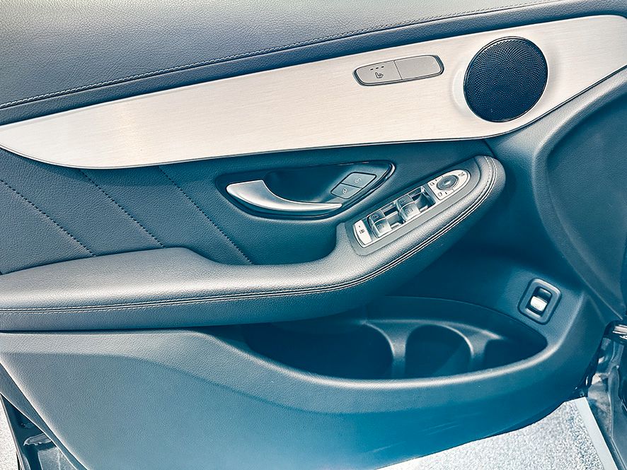 Mercedes-Benz GLC 300 2021