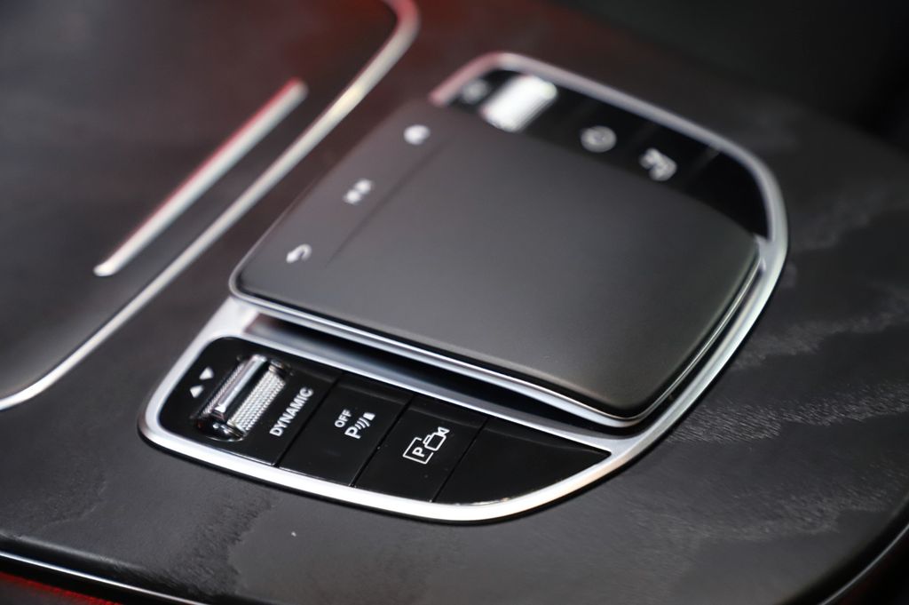Mercedes-Benz E 300 2023