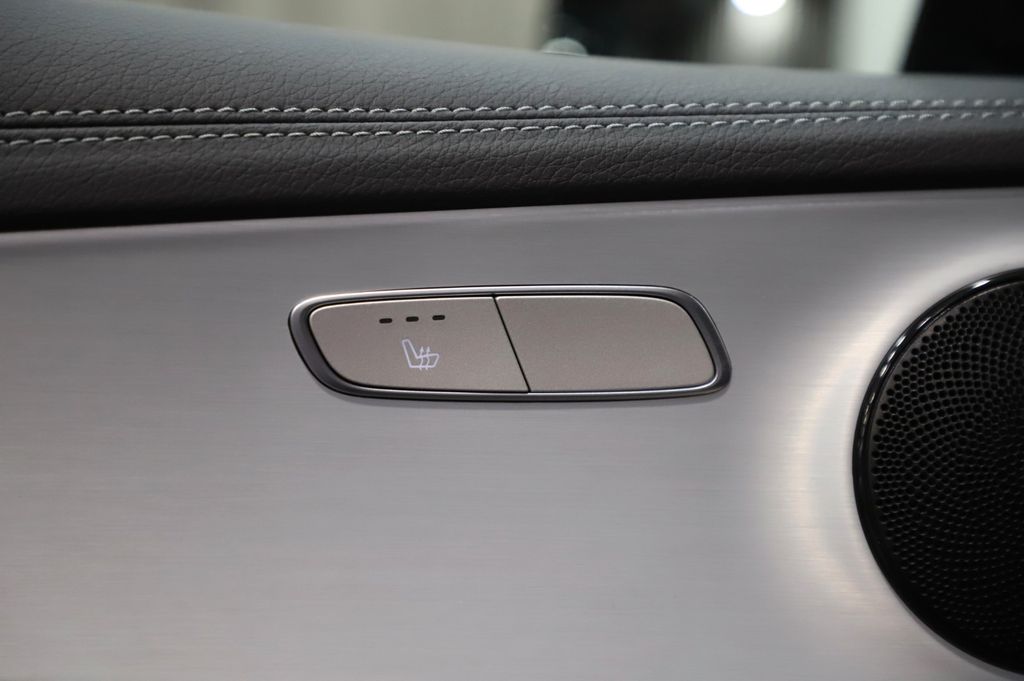 Mercedes-Benz E 300 2023